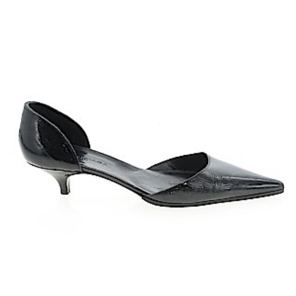 Balenciaga Shoes - LAST CHANCE Balenciaga Black Patent Kitten Heel